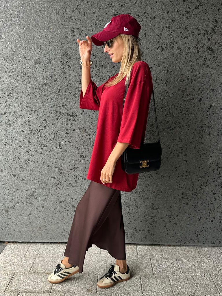 Dłuższe T-shirt oversize Bordo (4)