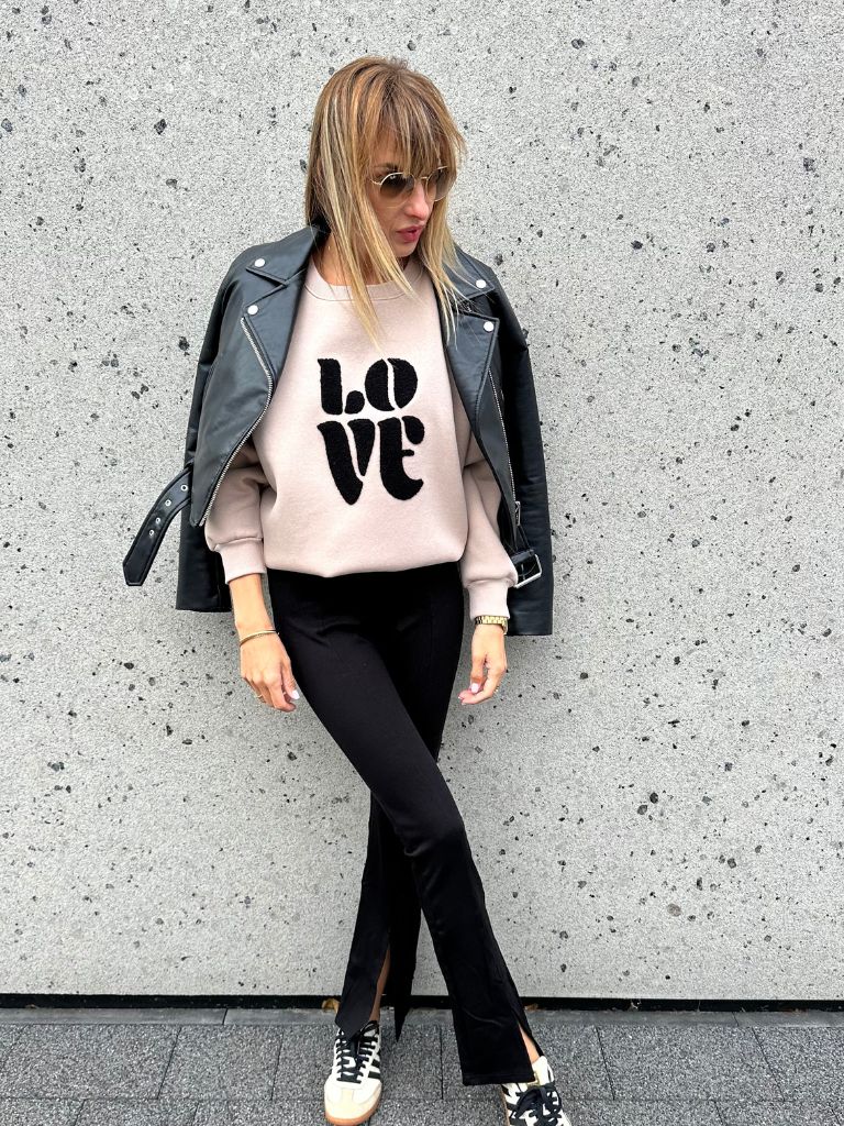 Bluza love Beżowa (5)